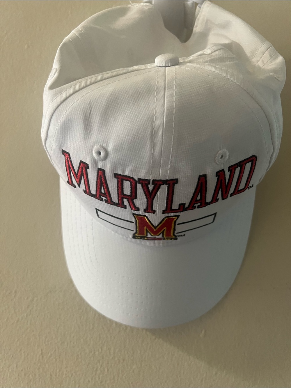 Under Armour White Maryland Embroidered Baseball Cap